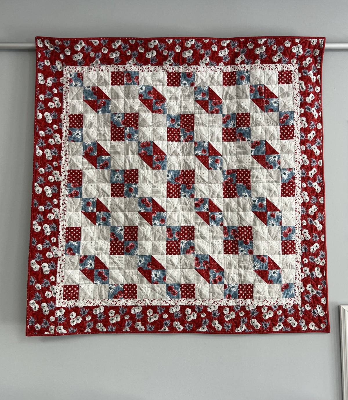 Sunflower Lane Medallion Quilt Pattern - Digital Download